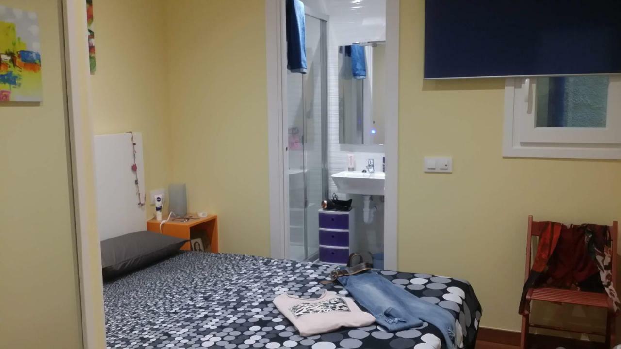 Apartamentos Ferran Paqui Roses Eksteriør billede
